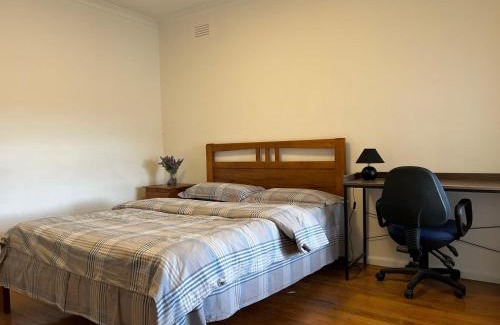 Bundoora House | D环境优雅近商区别墅大房elegant environment, large rooms near commercial villas