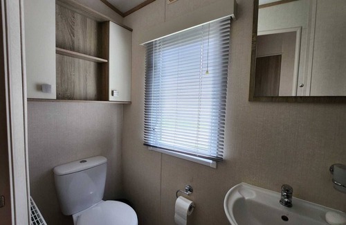 St Margaret's at Cliffe Cabin | D&ashortbreaks-stmargaretsbay-parking