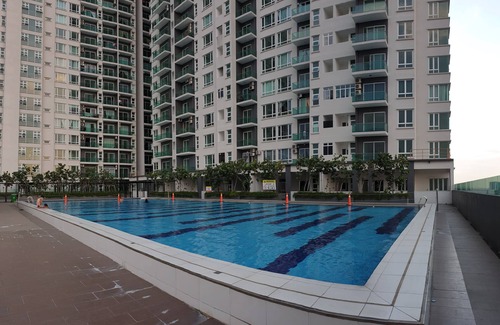 Taman Megah Ria Condo | D'Carlton 1507 | 1-7 Guest | Near CIQ