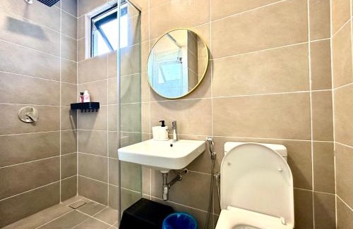 Medini Apartment | D'Pristine 4 bedder apartment opposite Legoland and Medini mall