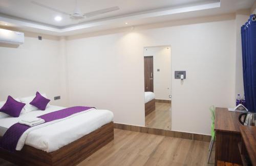 Guwahati Hotel | D9 Restaurant and Hotel