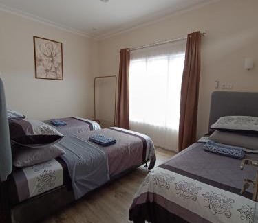Bukittinggi Villa | Dacha