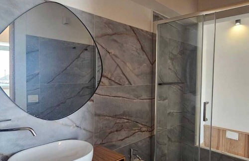 Marina di Montenero Hotel | DADA Suites and sea