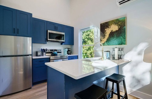 Dahlonega House | Dahlonega Gold Rush Tiny House *King Bed*