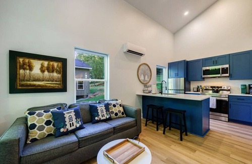 Dahlonega House | Dahlonega Tree Tops Tiny Home @HuddleTiny Homes