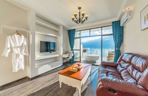 Xiaguan House | Dali Erhai Sea Viewing Homestay