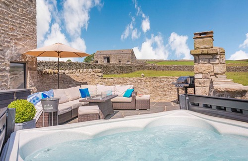 Settle Cottage | DALLICAR HOUSE, family friendly, luxury holiday cottage in Settle