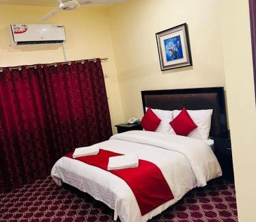 Al Sharq Hotel | DANA HOTEL-Clock Tower Sharjah