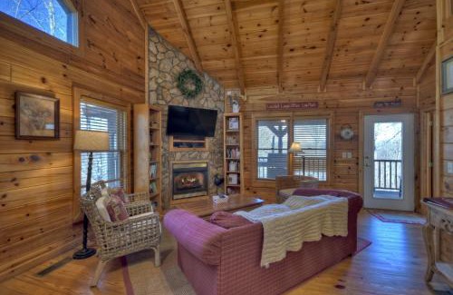 Morganton House | Dancing Bears Mountain View Near Blue Ridge