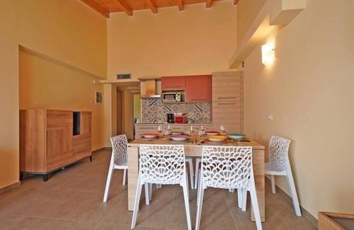 Gargnano Apartment | Dany' estate with water view