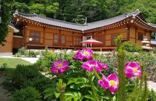 Danyang House | Danyang Gahyeonjeong Pension