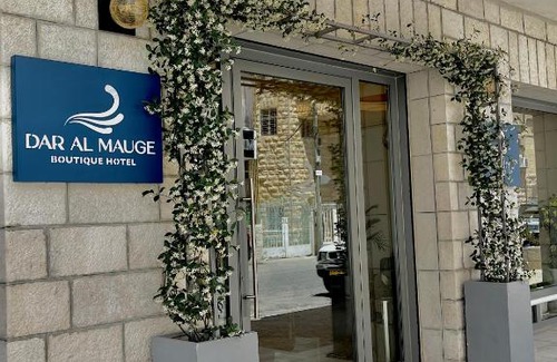 Bethlehem Hotel | Dar Al Mauge Boutique Hotel with Outdoor Pool