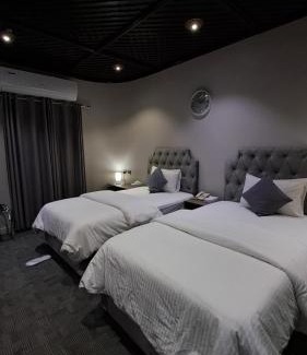 Al Dhaid Hotel | Daraysh Hotel