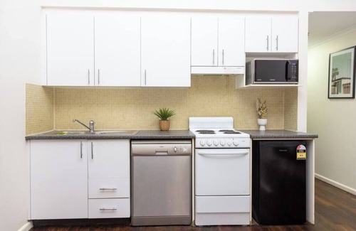 Darling Harbour Apartment | Darling Harbour Studio w Pool Sauna Gym Jacuzzi