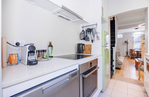 Darlinghurst House | Darling-of-Darlinghurst - Home with charm & History