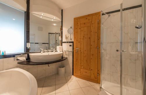 Caldaro Sulla Strada del Vino Hotel | DAS BADL - Smart Retreat AO