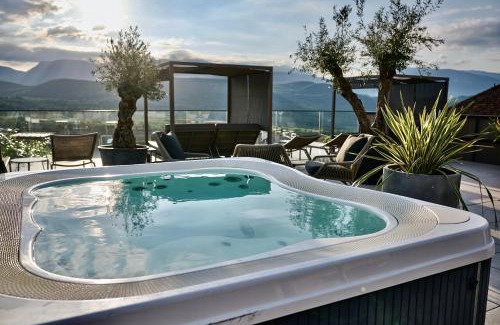 Caldaro Sulla Strada del Vino Hotel | Das Panorama Designhotel