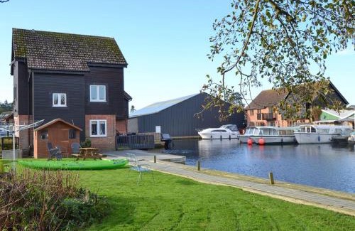 Wroxham House | David's Island