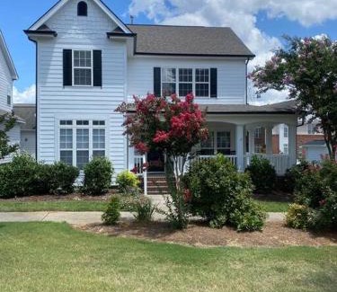 Davidson House | Davidson House - 3 beds 2.5 baths