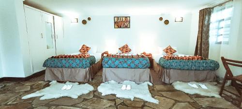 Kinigi Cabin | Davinci Gorilla Lodge