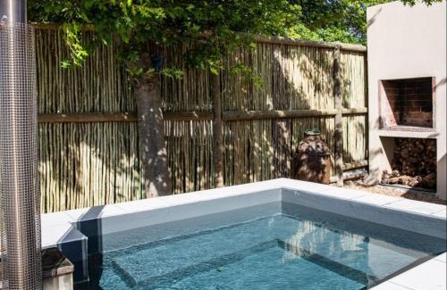 Simondium Apartment | Dawn Mountains Farm