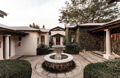 Barberton Cabin | Dawsons Game Lodge