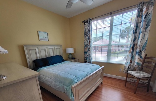 Duval House | Day Lillly Run Corner Home - Dog Friendly