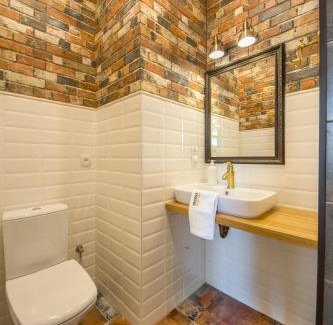 Verkhnie Misto Apartment | DayFlat Apartments on Mykhailivs'ka