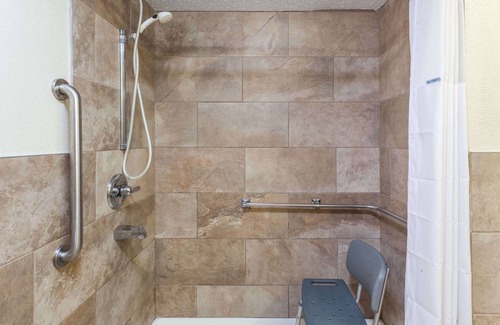 Dalton Hotel | Days Inn by Wyndham Dalton