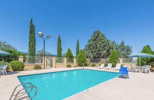 Deming Hotel | Days Inn by Wyndham Deming