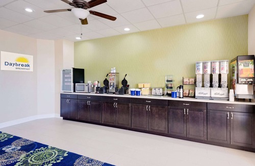 Easton Hotel | Days Inn by Wyndham Easton