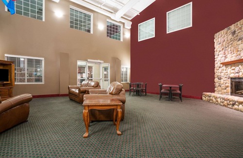 Casselton Hotel | Days Inn by Wyndham Fargo/Casselton