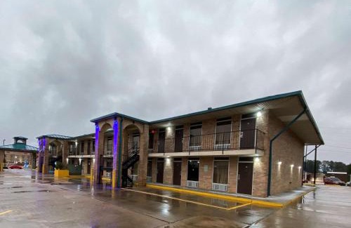 Forest Hotel | Days Inn by Wyndham Forest