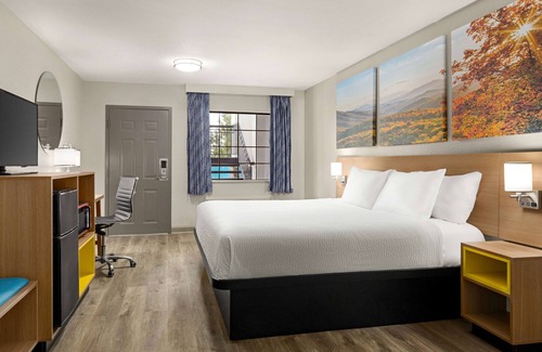 Fulton Hotel | Days Inn by Wyndham Fulton