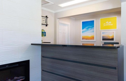 Munras Avenue Hotel | Days Inn by Wyndham Monterey-Fisherman's Wharf Aquarium