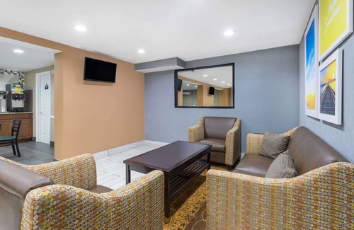 Newberry Hotel | Days Inn by Wyndham Newberry