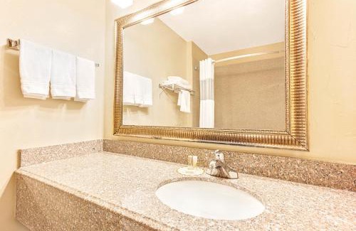 Oklahoma City Hotel | Days Inn by Wyndham Oklahoma City