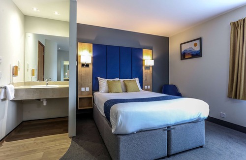 Peterborough Hotel | Days Inn by Wyndham Peterborough