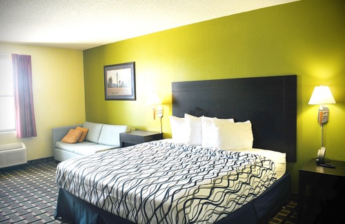 Park City Hotel | Days Inn by Wyndham Park City Kansas