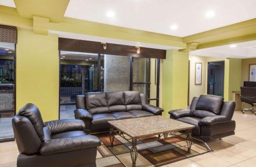 Milpitas Hotel | Days Inn by Wyndham San Jose Airport