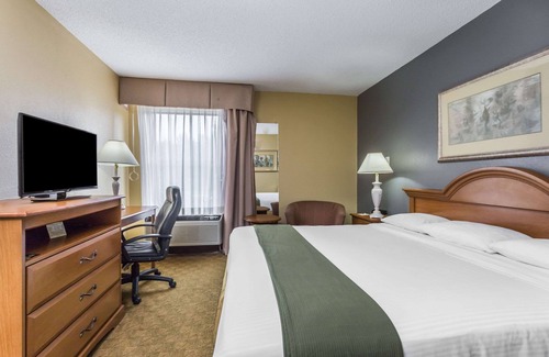 Selma Hotel | Days Inn by Wyndham Selma
