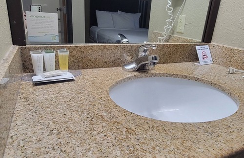 Sheridan Hotel | Days Inn by Wyndham Sheridan