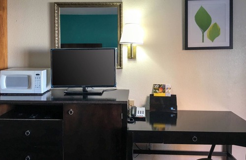 Thomson Hotel | Days Inn by Wyndham Thomson