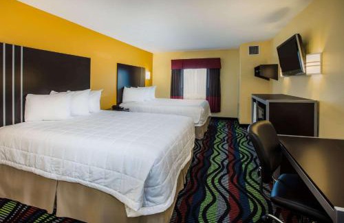 Grovetown Hotel | Days Inn & Suites by Wyndham Augusta Near Fort Eisenhower