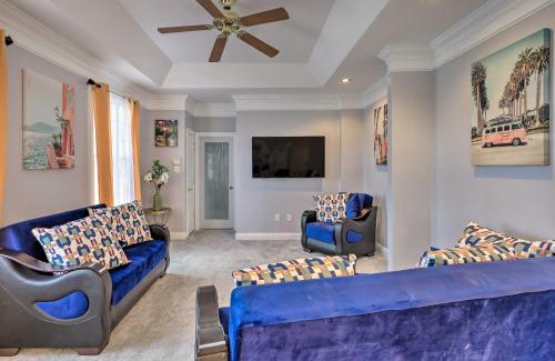 Glenelg House | Dayton House with Private Hot Tub, Patio, Grill