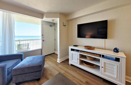 Ortona Park House | Daytona Beach Resort Unit #302