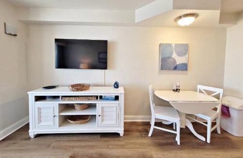 Ortona Park House | Daytona Beach Resort Unit #302