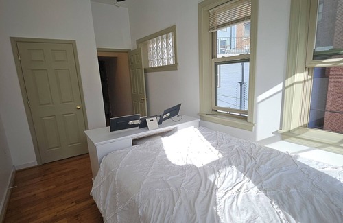 Reed-Cooke Bed & Breakfast | DC Playhouse Charming 2-bedroom bed & breakfast in lovely Georgetown Washington