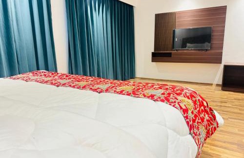 Rajbagh Hotel | De Elaaf (The Luxury Stay)