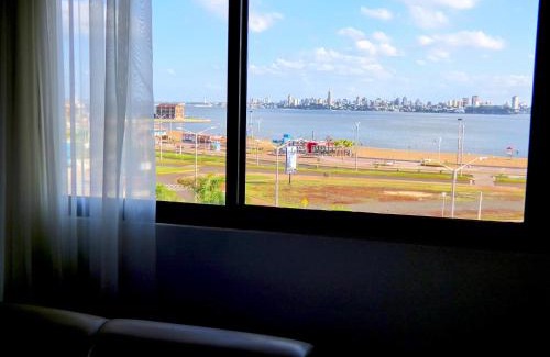 Encarnacion Hotel | De La Costa Hotel